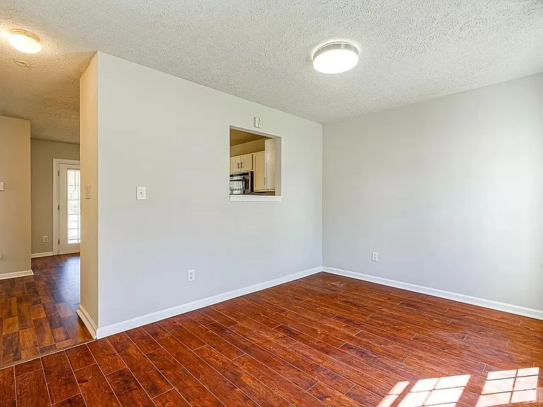 3615 Sana Ct — Photo 16