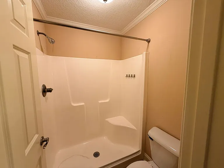 4901 Liberty Cir — Photo 15