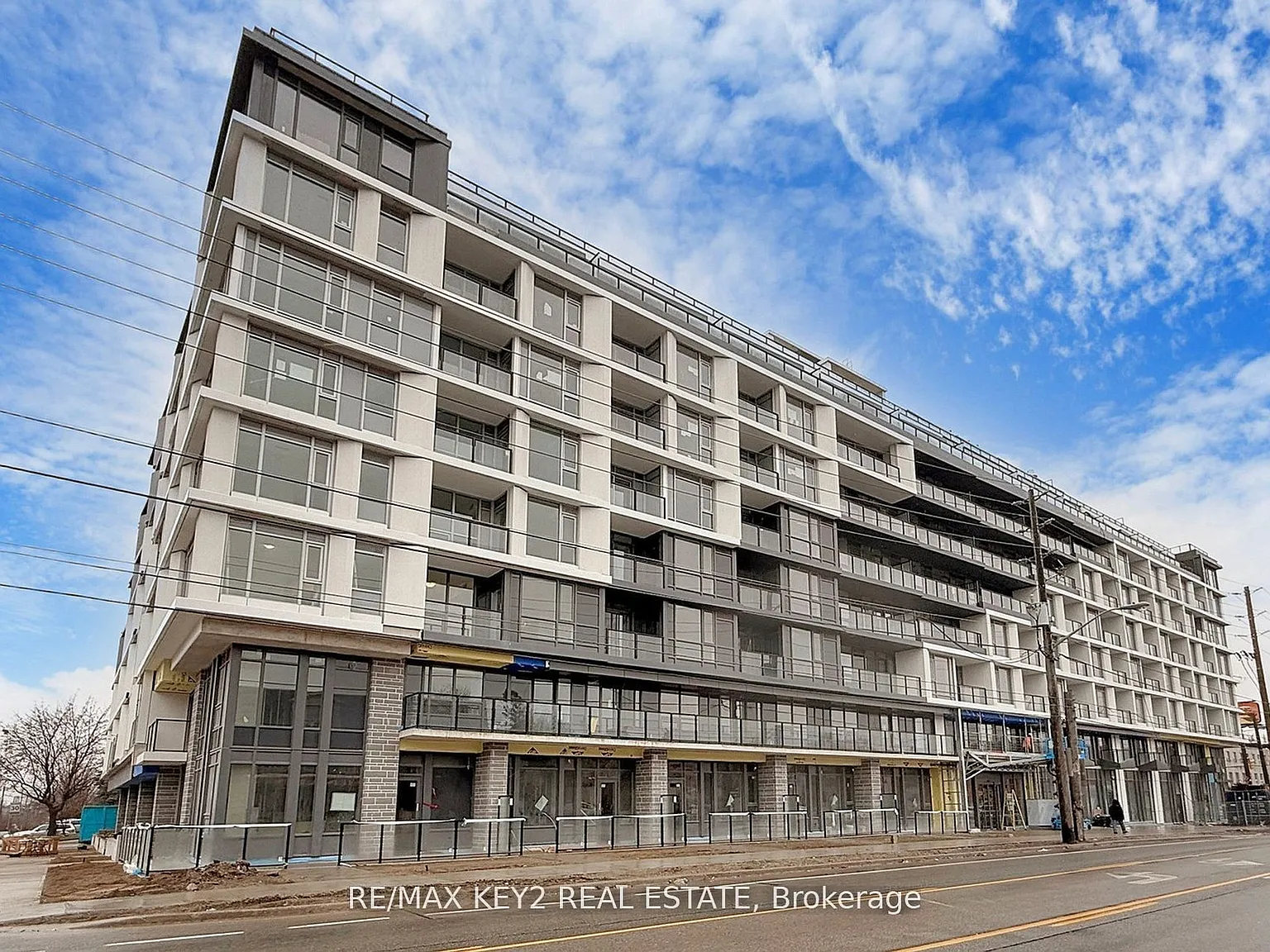 3 bed, $2,990 — Photo 1