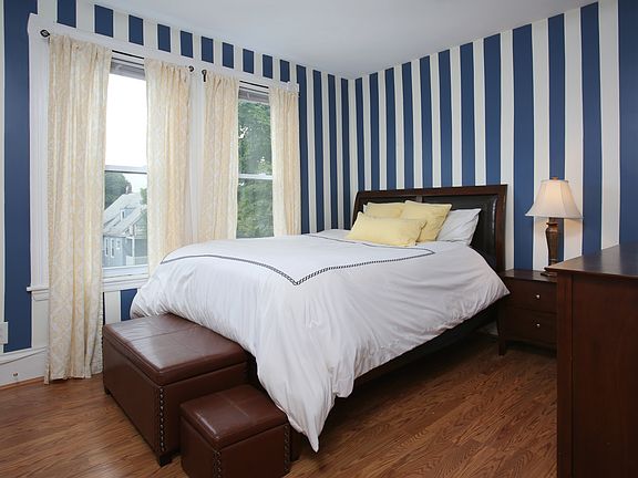 4th image of 390 Salem Street #3