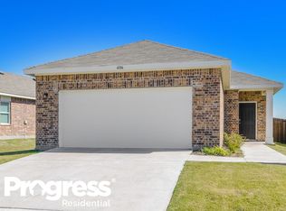 6101 Harrah Ln, Forney, TX 75126