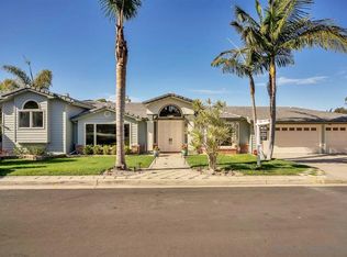 1880 Sefton Pl, San Diego, CA 92107