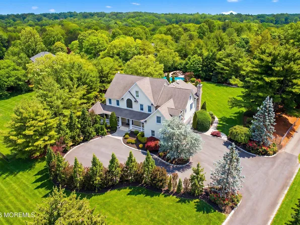 24 Garryford Drive, Middletown, NJ 07748