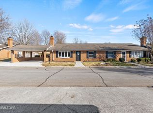 1508 Berwyn Dr, Maryville, TN 37803