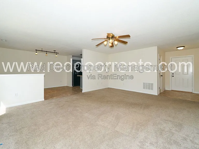 127 Broadmoor Bnd — Photo 19