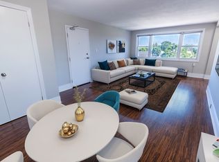 143 Westchester Crescent, Saint Catharines, ON L2P 2N8