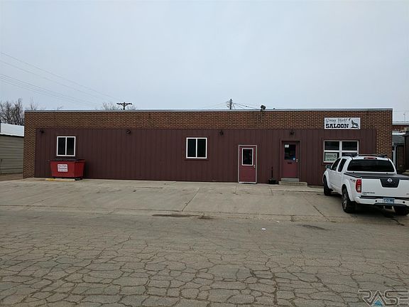 5th image of 130 E Howard St