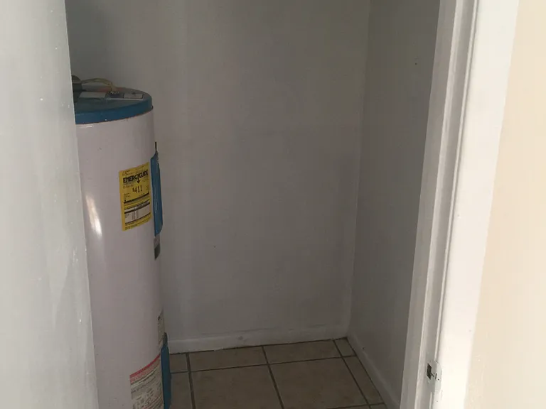 919 Minor St NE — Photo 21