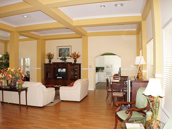 3rd image of 18001 Richmond Place Dr APT 1237