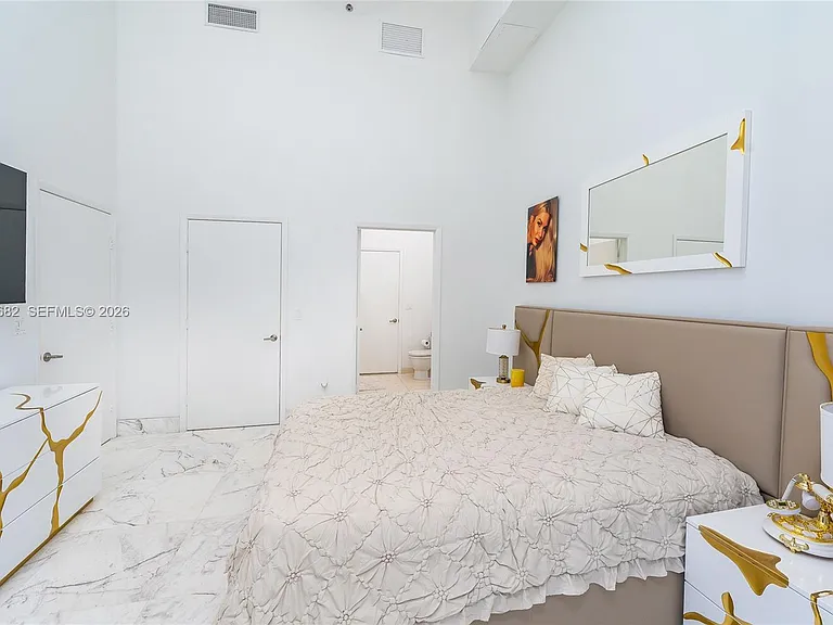 475 Brickell Ave #2209 — Photo 14