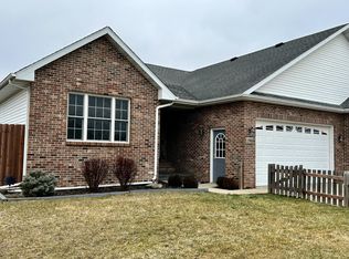 1900 Amber Ln, Diamond, IL 60416