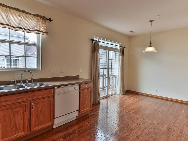 3845 Bailey Rd — Photo 23