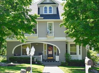 498 Marion Ave, Tazewell, VA 24651