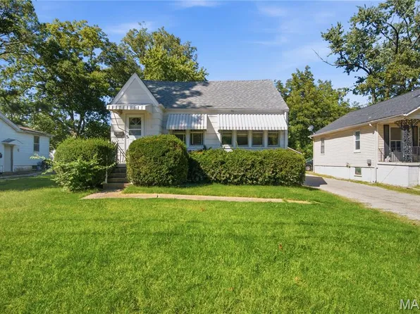 2307 E Main St, Belleville, IL 62221