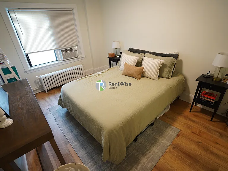 230 Walnut St #24 — Photo 31