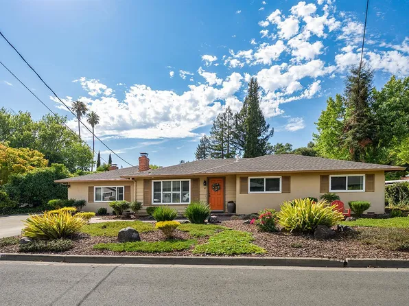 45 Larkfield Drive, Santa Rosa, CA 95403