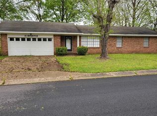 31 Houston Dr, Sherwood, AR 72120