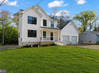 212 Lotus Ave, Voorhees, NJ 08043