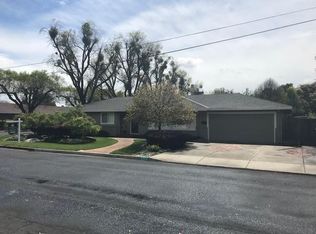 128 Grove Ave, Modesto, CA 95354