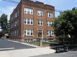 22 Baldwin St APT 1, Montclair, NJ 07042