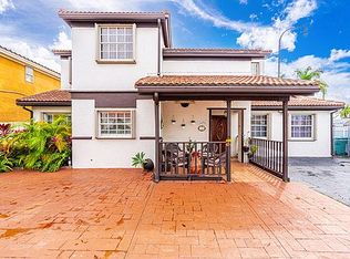 12696 NW 10th Ln, Miami, FL 33182