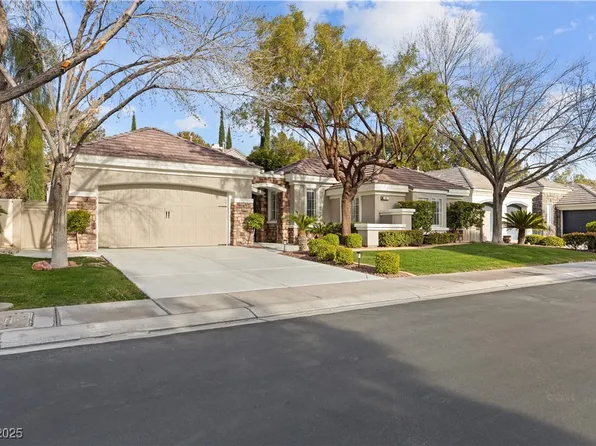 800 Jody Brook Ct, Las Vegas, NV 89145
