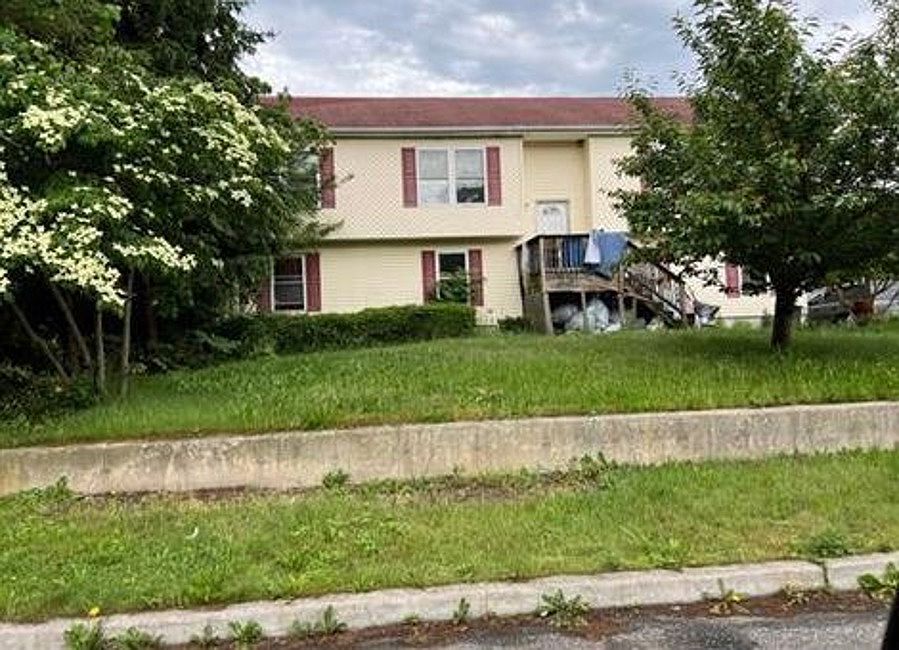 18 Beech St, Wyandanch, NY 11798 Zillow