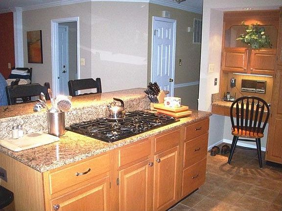 3rd image of 15322 Surrey House Way