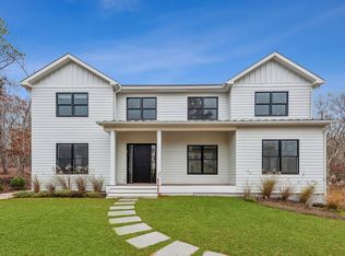 49 Cosdrew Ln, East Hampton, NY 11937