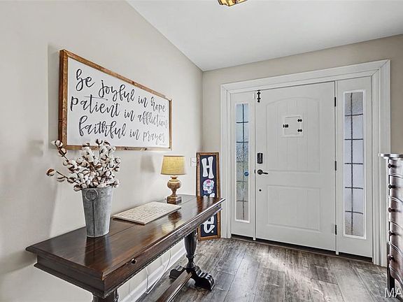 3rd image of 1805 Hackmann Hollow Dr