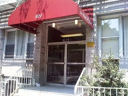 Rented by Douglas Elliman | media 6