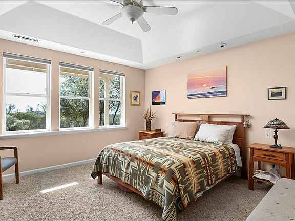 5th image of 15666 Wolf Mountain Rd