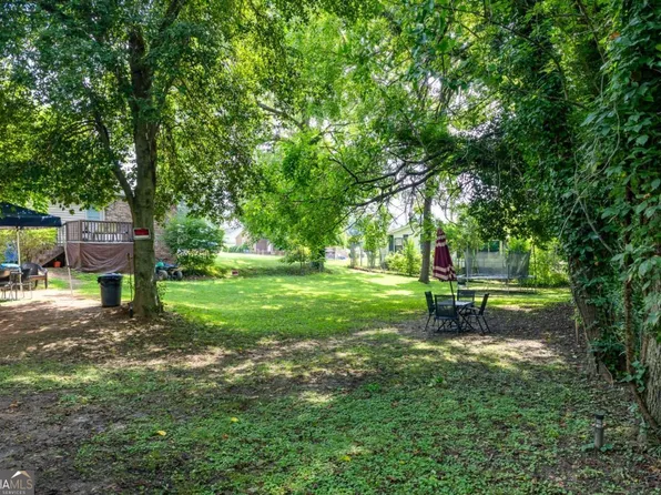 912 McBride St SE, Gainesville, GA 30501