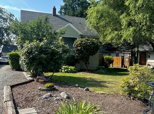 3104 Division St, Enumclaw, WA 98022