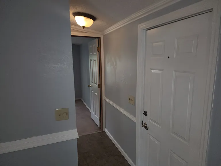 6806 Tree Top Dr — Photo 23