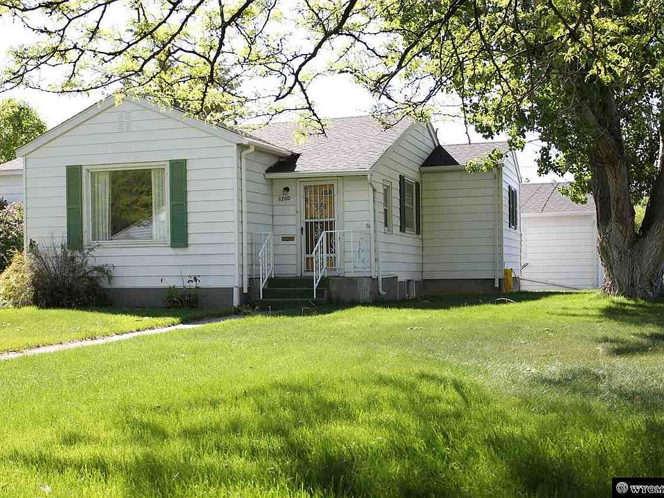 1st image of 1200 Howell Ave