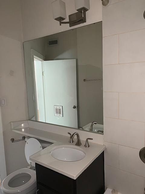 1st image of 3335 N Paulina St #2N