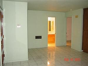 3rd image of 3863 Highland Ave Unit 2