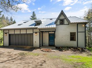 827 Tyler Creek Rd, Ashland, OR 97520