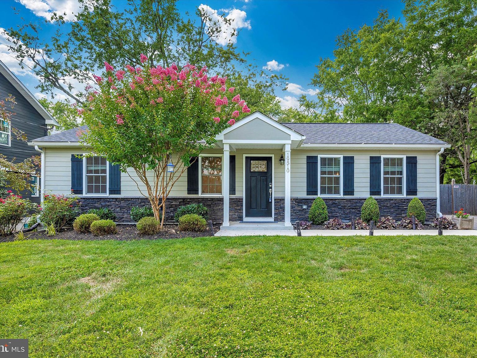 19510 Fisher Ave, Poolesville, MD 20837 | Zillow