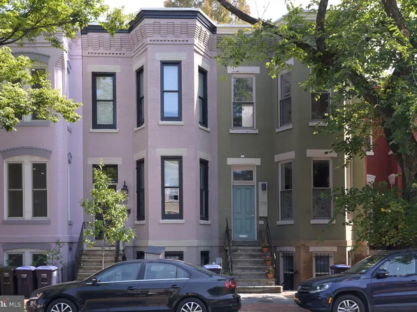 332 11th St SE, Washington, DC 20003