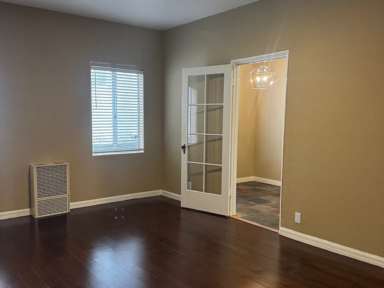 Real Empresa Santa Monica LLC — Photo 8