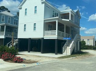 8 Coastal Breeze Dr, Pawleys Island, SC 29585