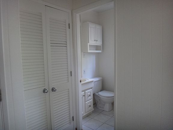 Entry way, closet & bath