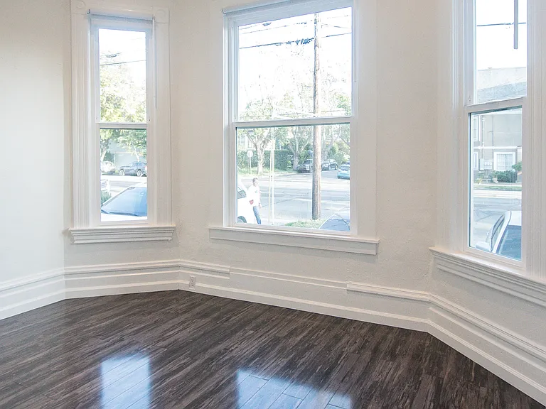 1009 Lincoln Ave #1011 — Photo 3