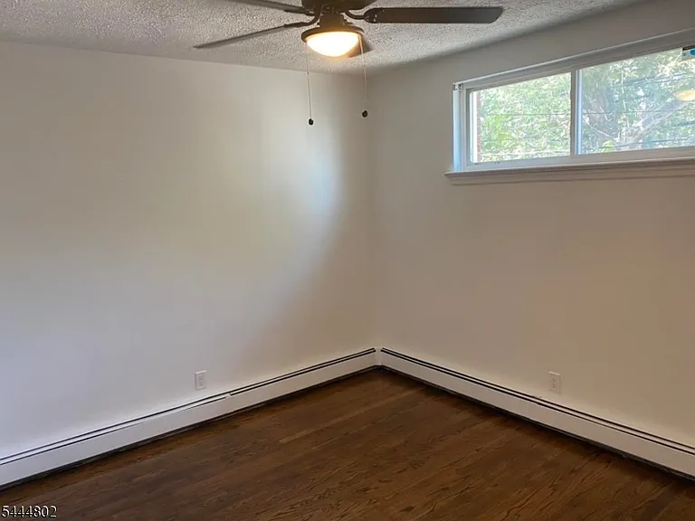 132 Nelson Ave — Photo 11