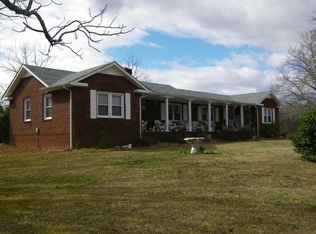 490 Golf Course Rd, Stuart, VA 24171