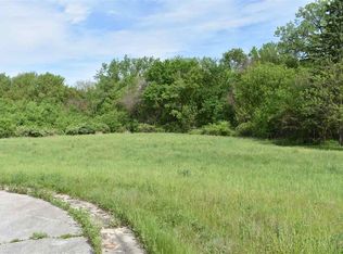 7938 Crabapple Ct, Roscoe, IL 61073