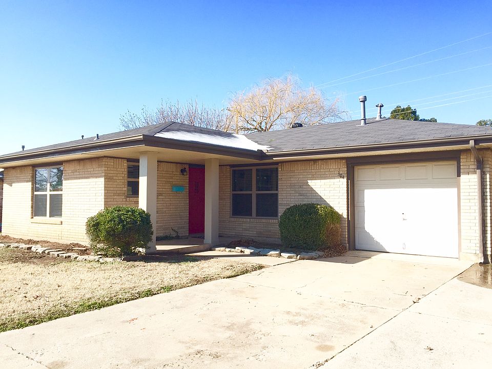 1st image of 304 Rosewood Dr