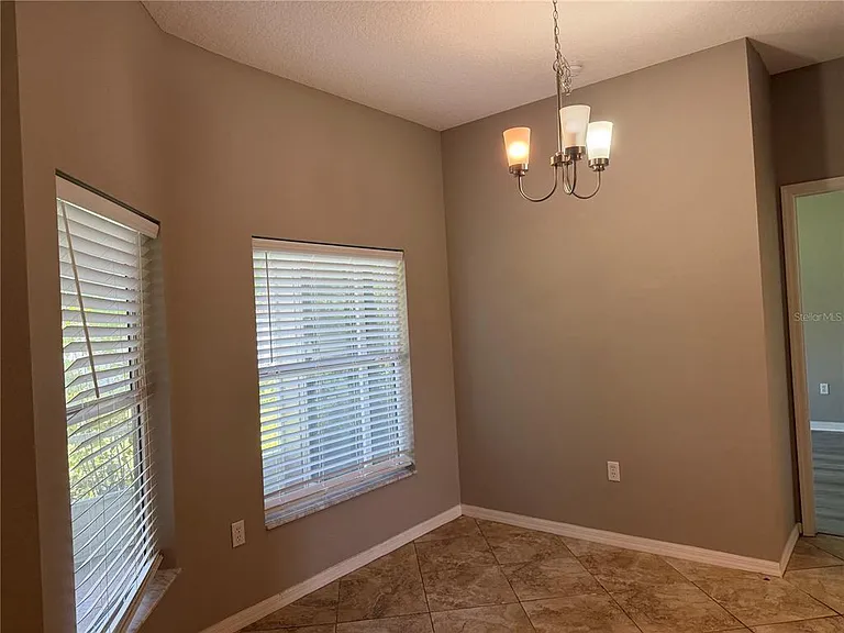 29 Forsythe Ln — Photo 8